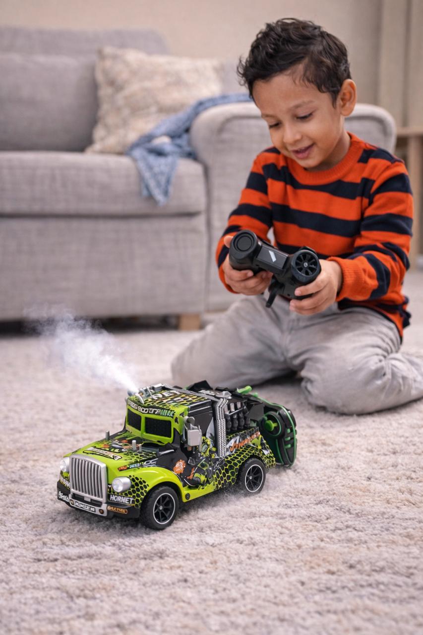 hornet_spray_light_rc_monster_truck_–_high_speed_rechargeable_remote_control_car_for_kids_img4